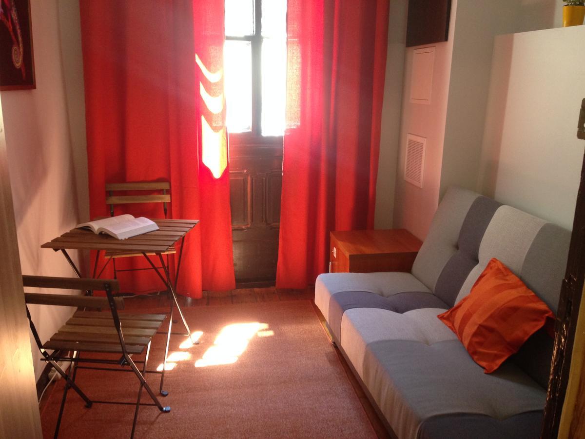 Frolic Goats Hostel Poznan Ngoại thất bức ảnh