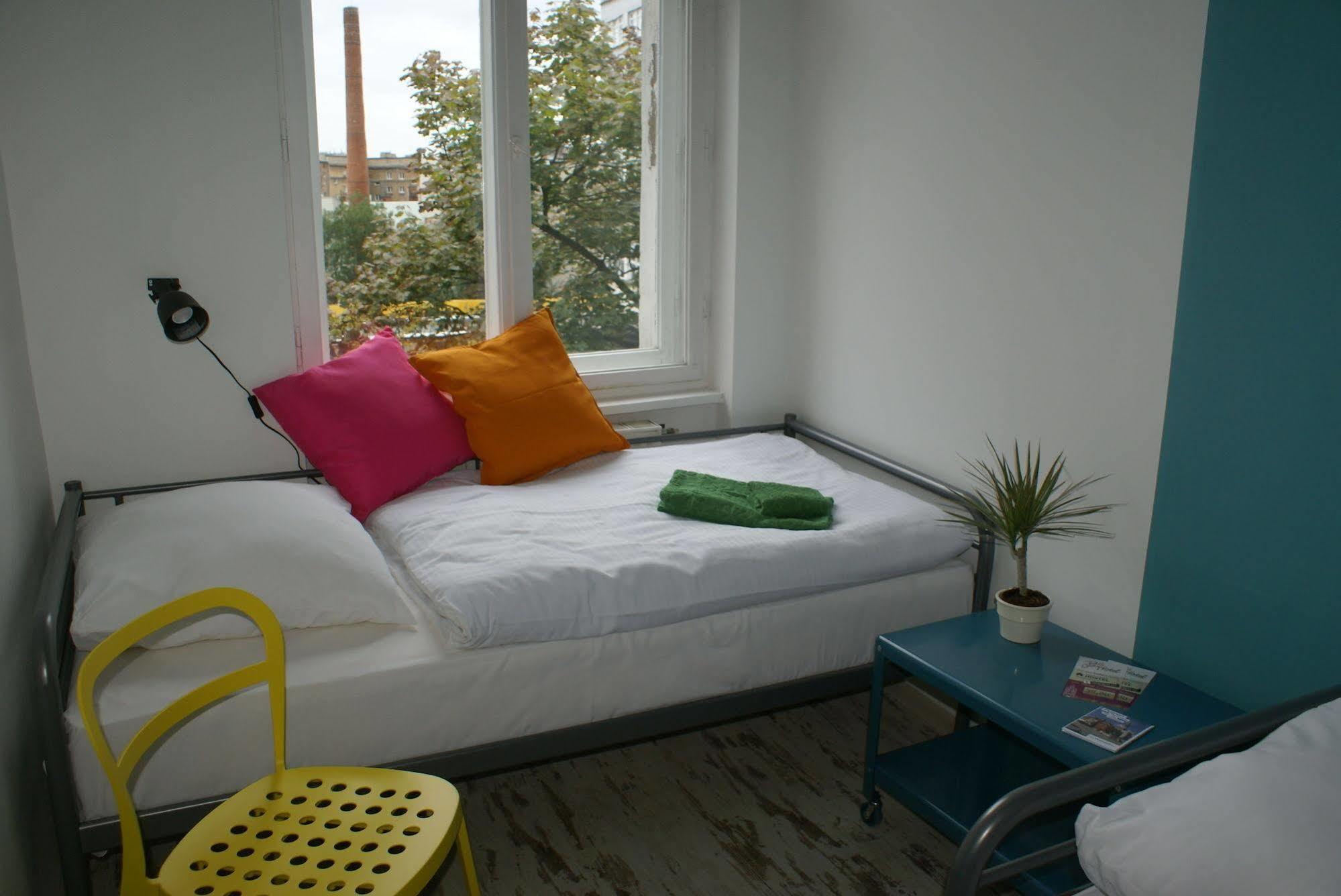 Frolic Goats Hostel Poznan Ngoại thất bức ảnh